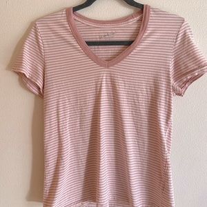 Universal Thread Shirt